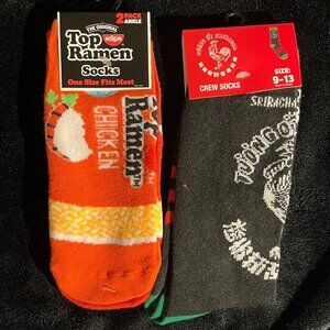 Sriracha + Top Ramen Socks (2 packs)